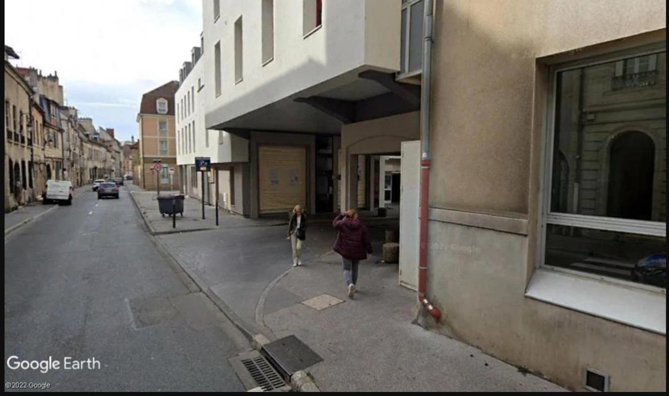 Le Saint B Au Pied De La Cathedrale Saint Benigne Lejlighed Dijon Eksteriør billede